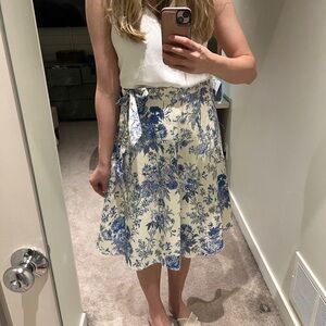 ANTONIO MELANI Blue and White A-Line Skirt with Tie Front